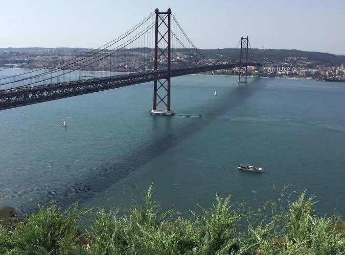 Bem Me Quer Αλμάδα